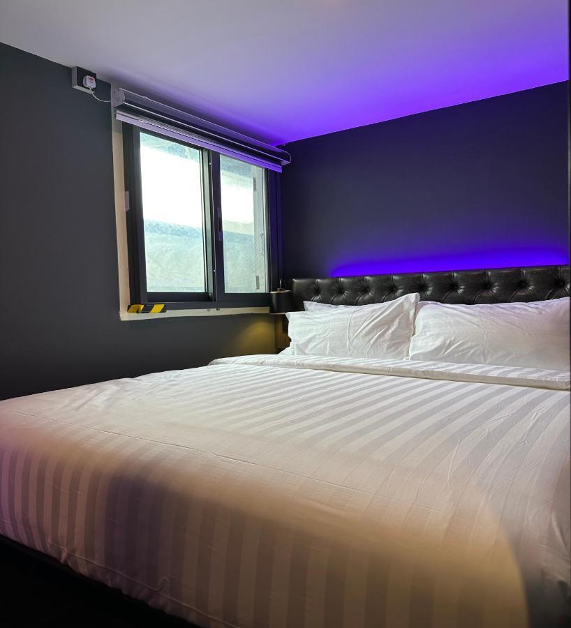 Hotel Jjh - Newly Opened Near Bugis سنغافورة المظهر الخارجي الصورة