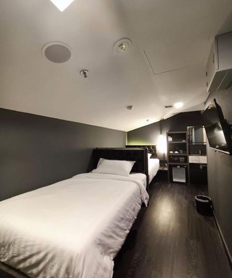 Hotel Jjh - Newly Opened Near Bugis سنغافورة المظهر الخارجي الصورة