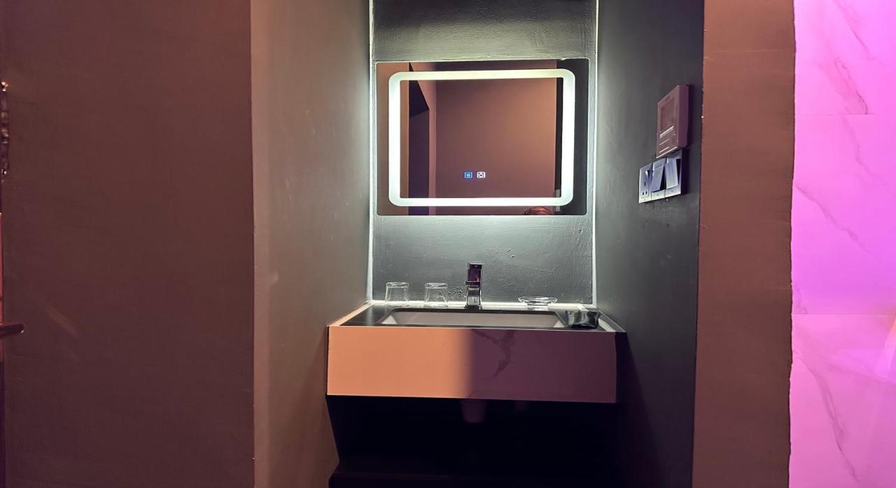 Hotel Jjh - Newly Opened Near Bugis سنغافورة المظهر الخارجي الصورة