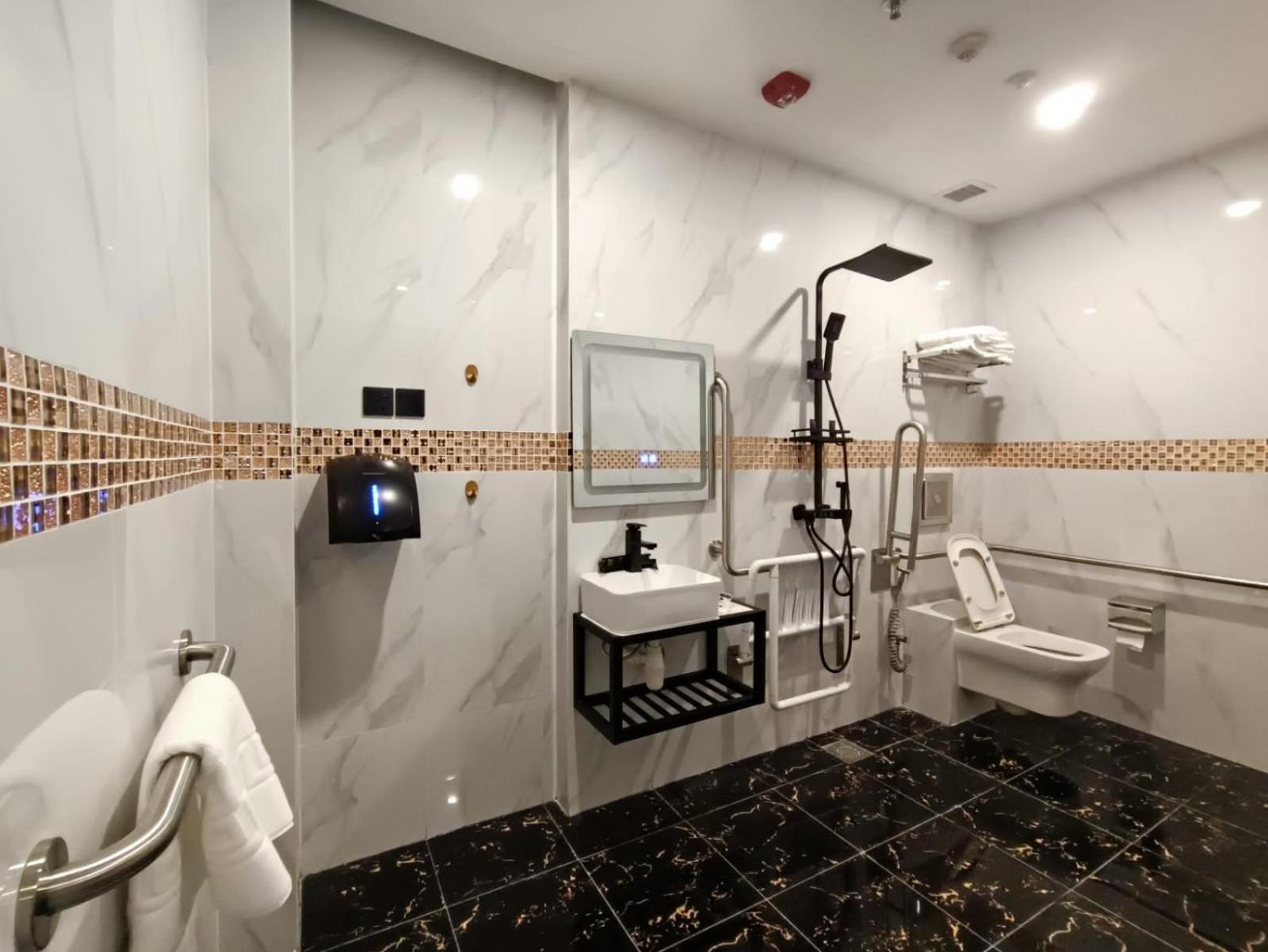 Hotel Jjh - Newly Opened Near Bugis سنغافورة المظهر الخارجي الصورة
